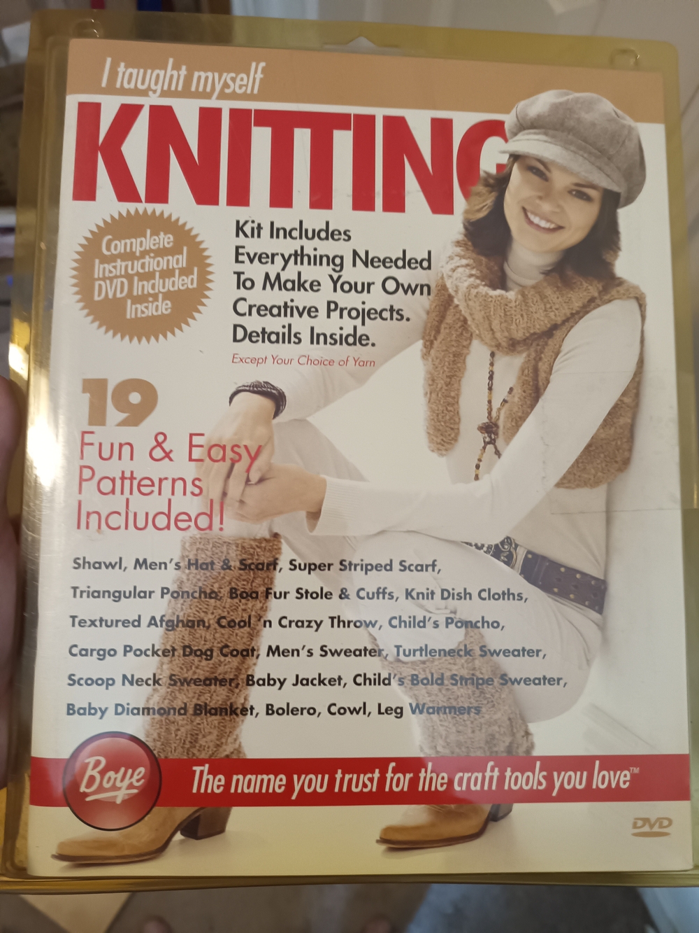 I Taught Myself Knitting DVD Kit — Cream Knit Accessories Project Guide